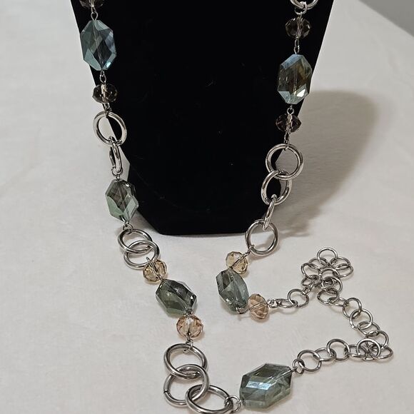 Beautiful Beaded Silver Cookie Lee Necklace - Picture 2 of 5